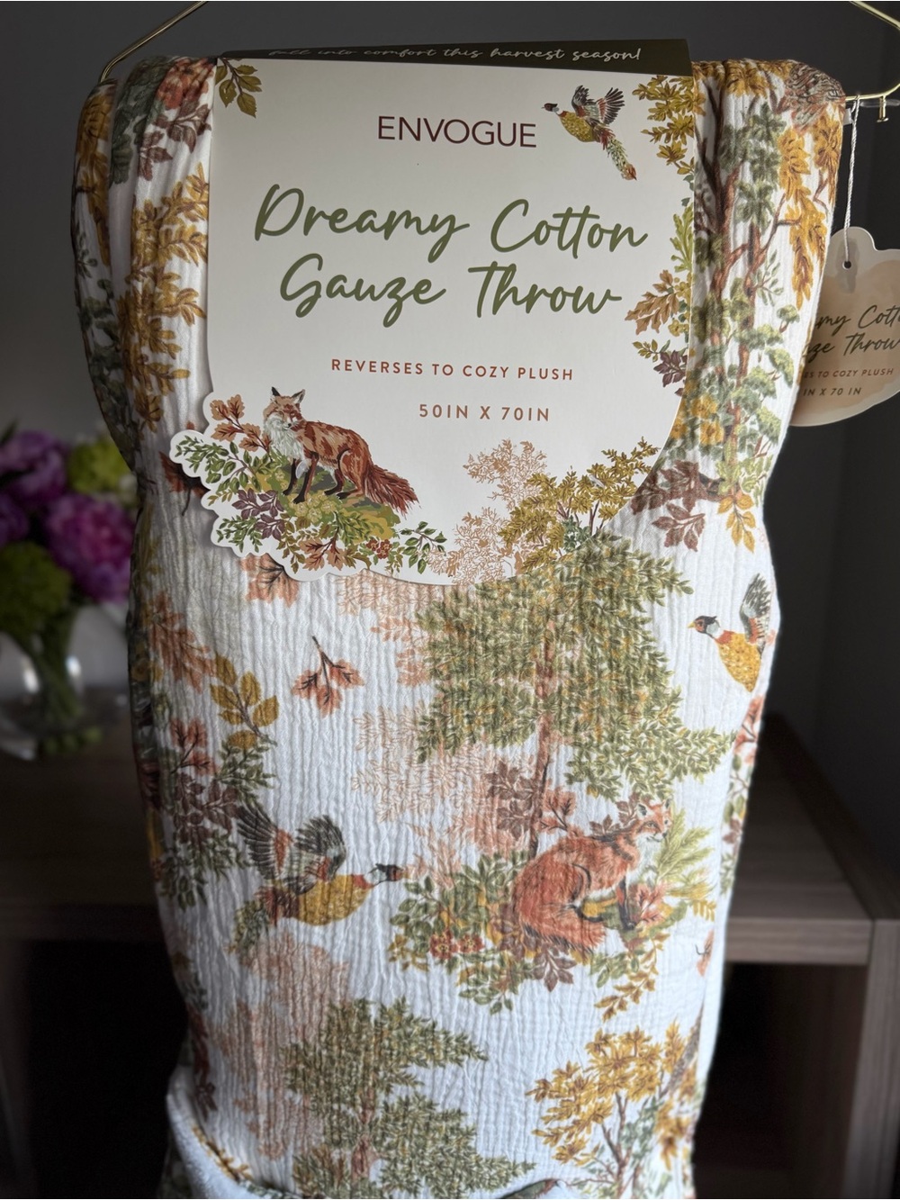 ENVOGUE Dreamy cotton gauze throw fall harvest forest leaf owls fox cottage core